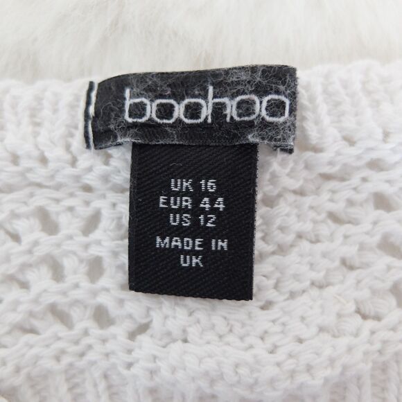 Boohoo White Crochet Crop Top Bralette Size 12 - Picture 4 of 5